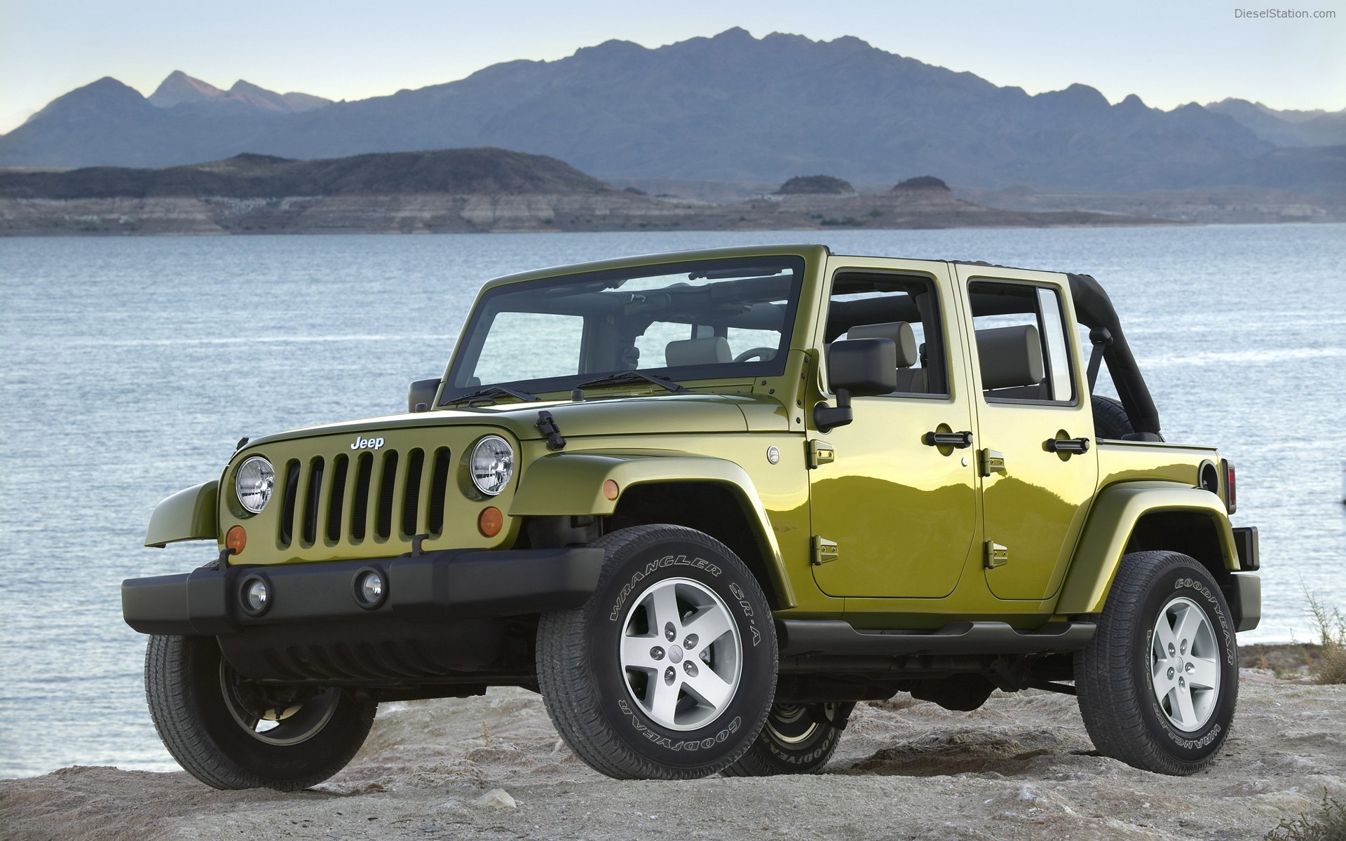 Jeep Wrangler Unlimited 4 Door (2007)